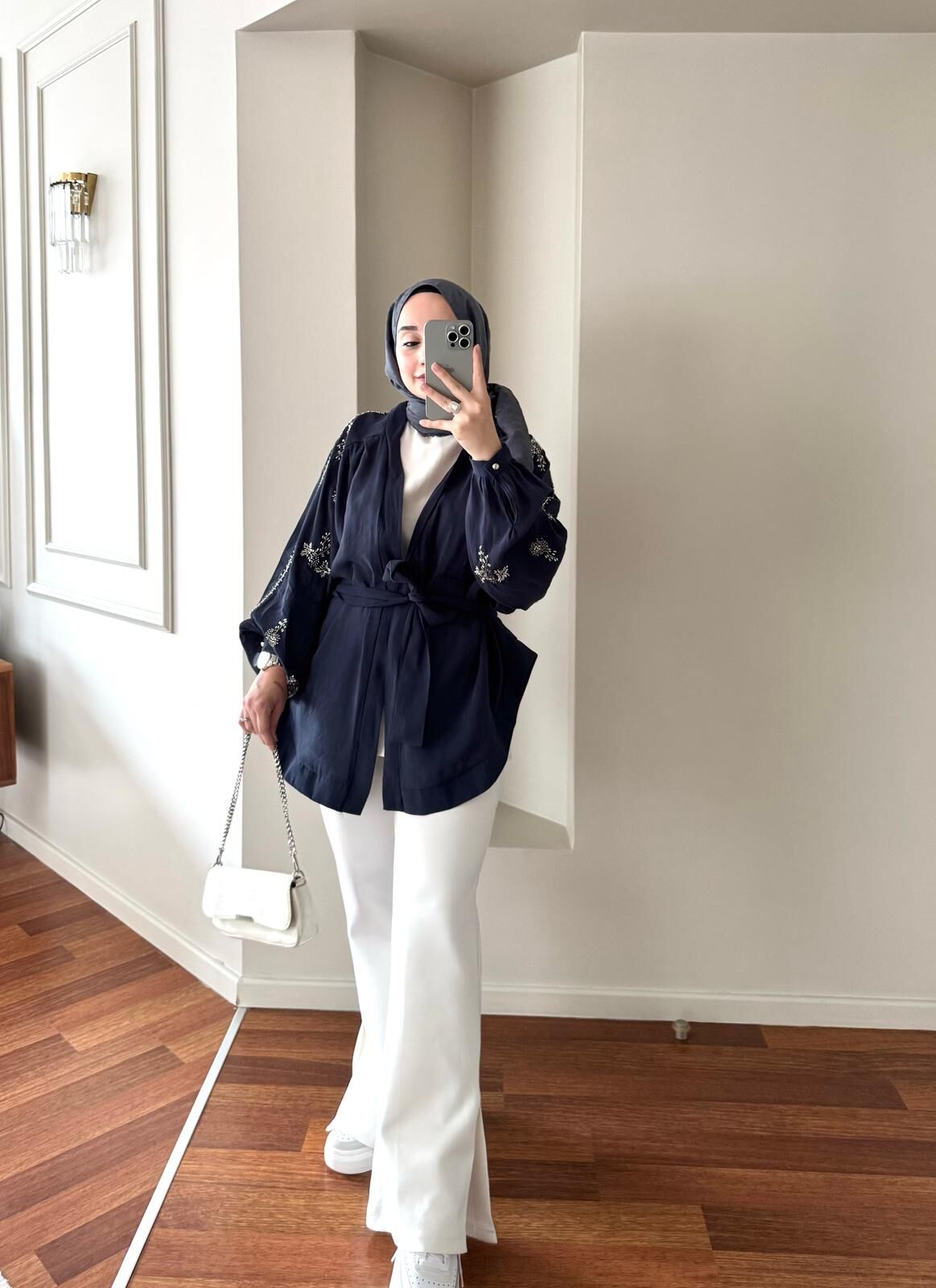 İşlemeli Lacivert Kimono