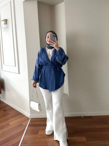 İşlemeli Mavi Kimono