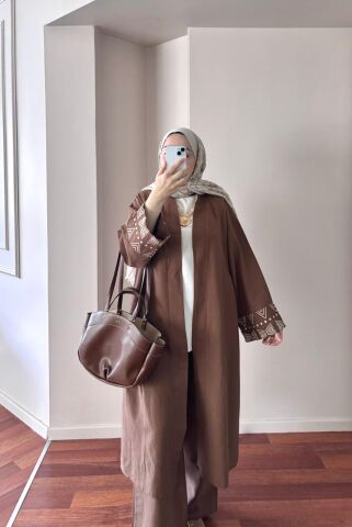 Kol Nakışlı Kahverengi Keten Takım