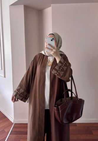 Kol Nakışlı Kahverengi Keten Takım