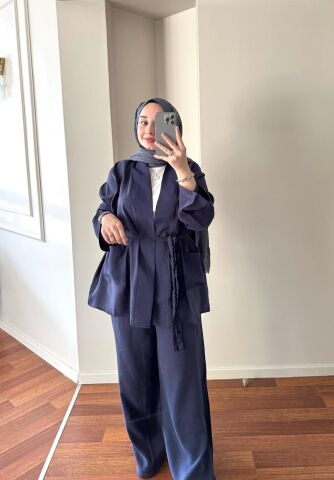 Örgü Kemerli Lacivert Takım