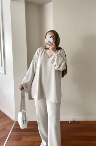 Ladin Oysh Taş Takım