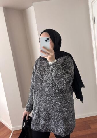 Gümüş Simli Triko Kazak