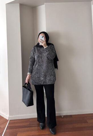 Gümüş Simli Triko Kazak